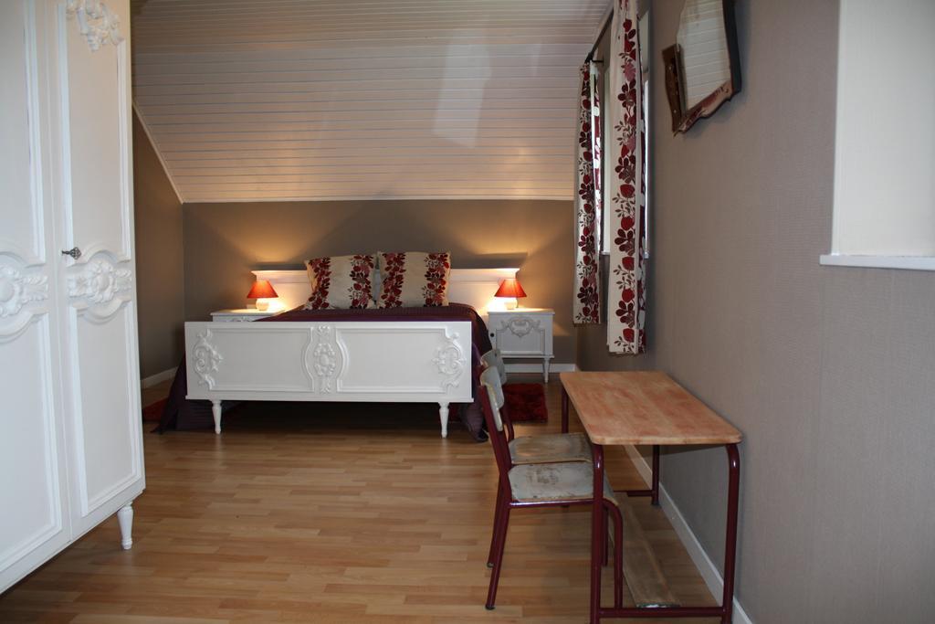 O Macra Villa Aubel Rum bild