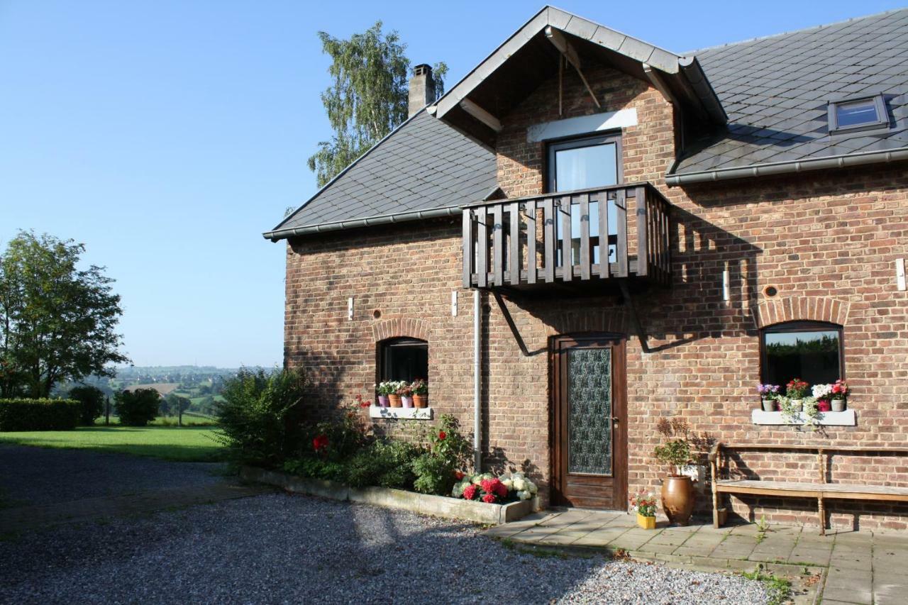 O Macra Villa Aubel Exteriör bild